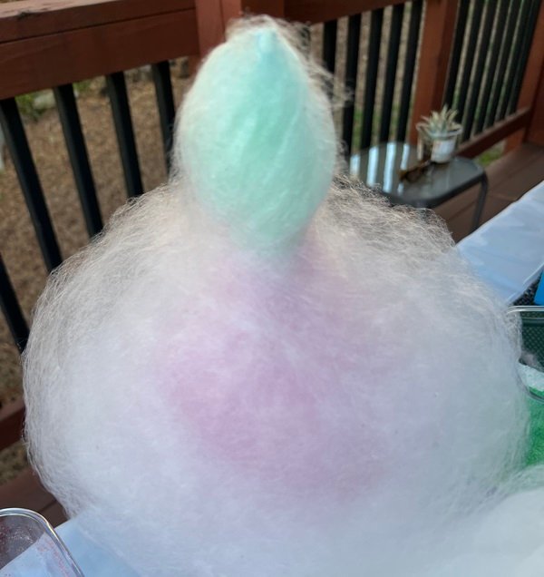 A cotton candy whirl